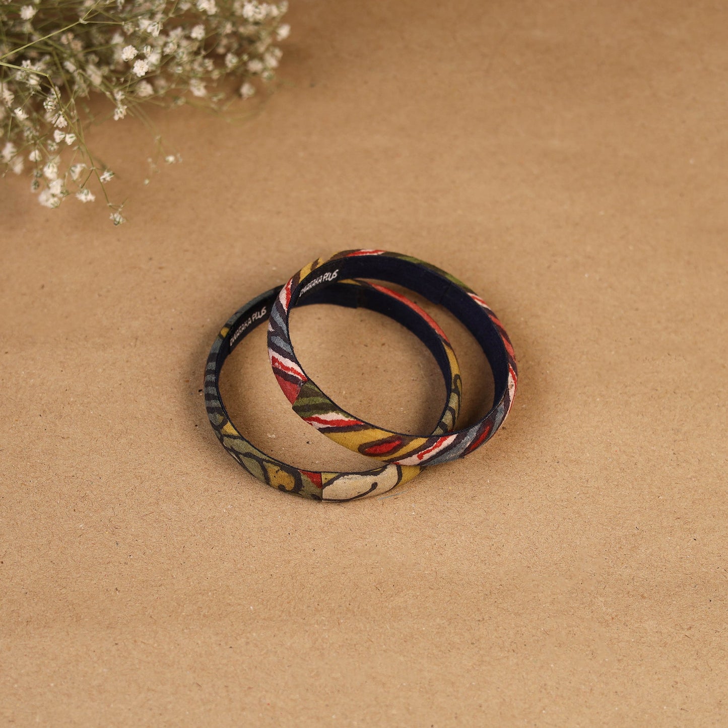 Natural dyed handpainted kalamkari bangle so2 (size - 2-8)