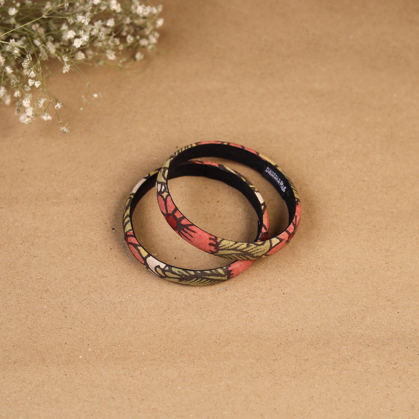 Natural dyed handpainted kalamkari bangle so2 (size - 2-8)