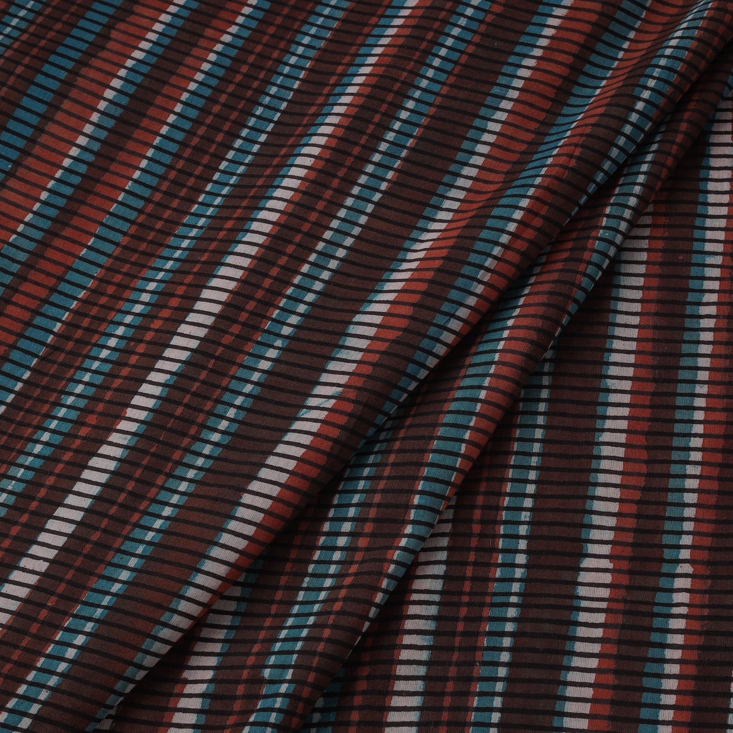 Natural dyed pure mul cotton hand block print jahota fabric