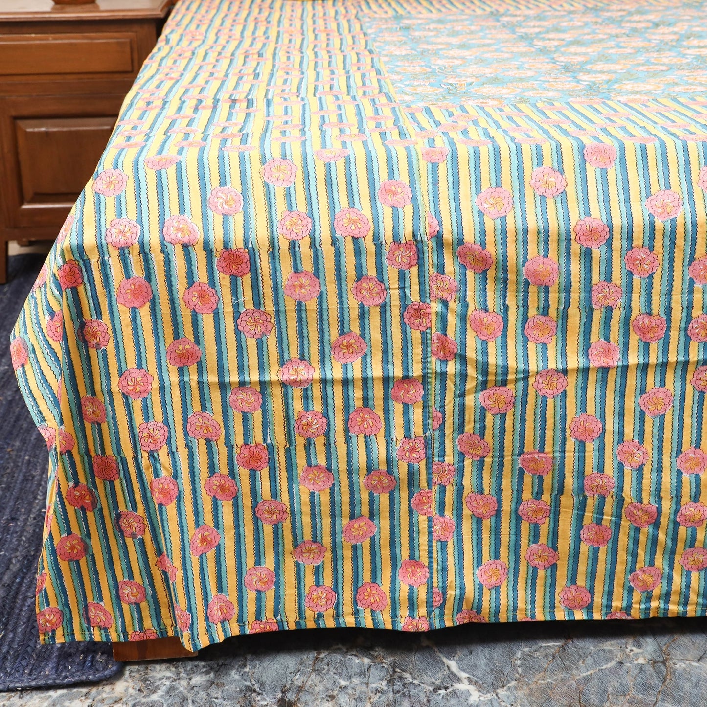 Patchwork hand double sanganeri bedsheet set (108 x 90 in)