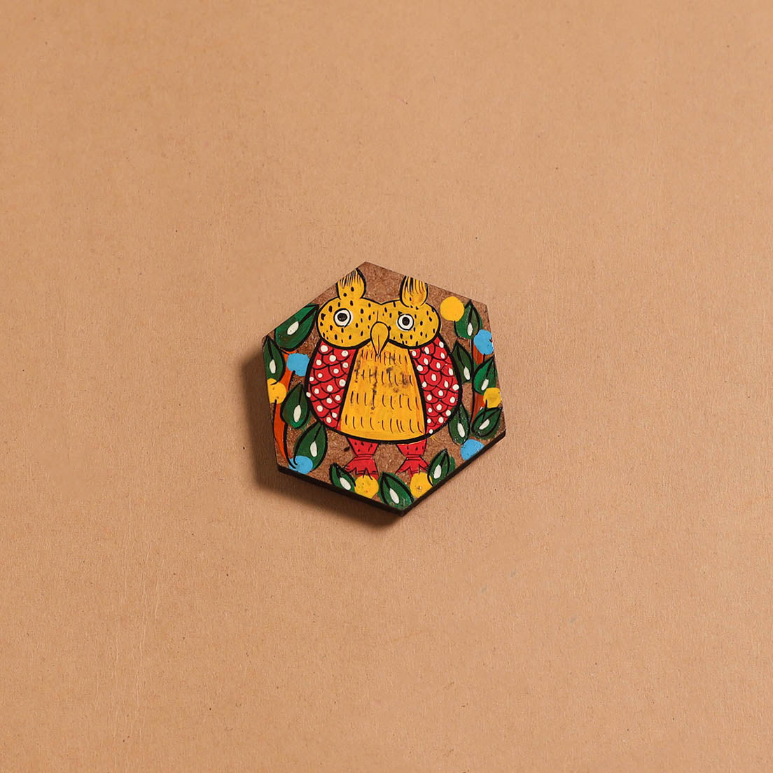 Patua handpainted wooden fridge magnet 141 - handcrafted