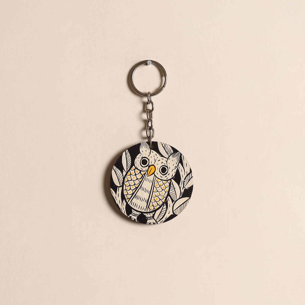 Patua handpainted wooden keychain 66 - handcrafted