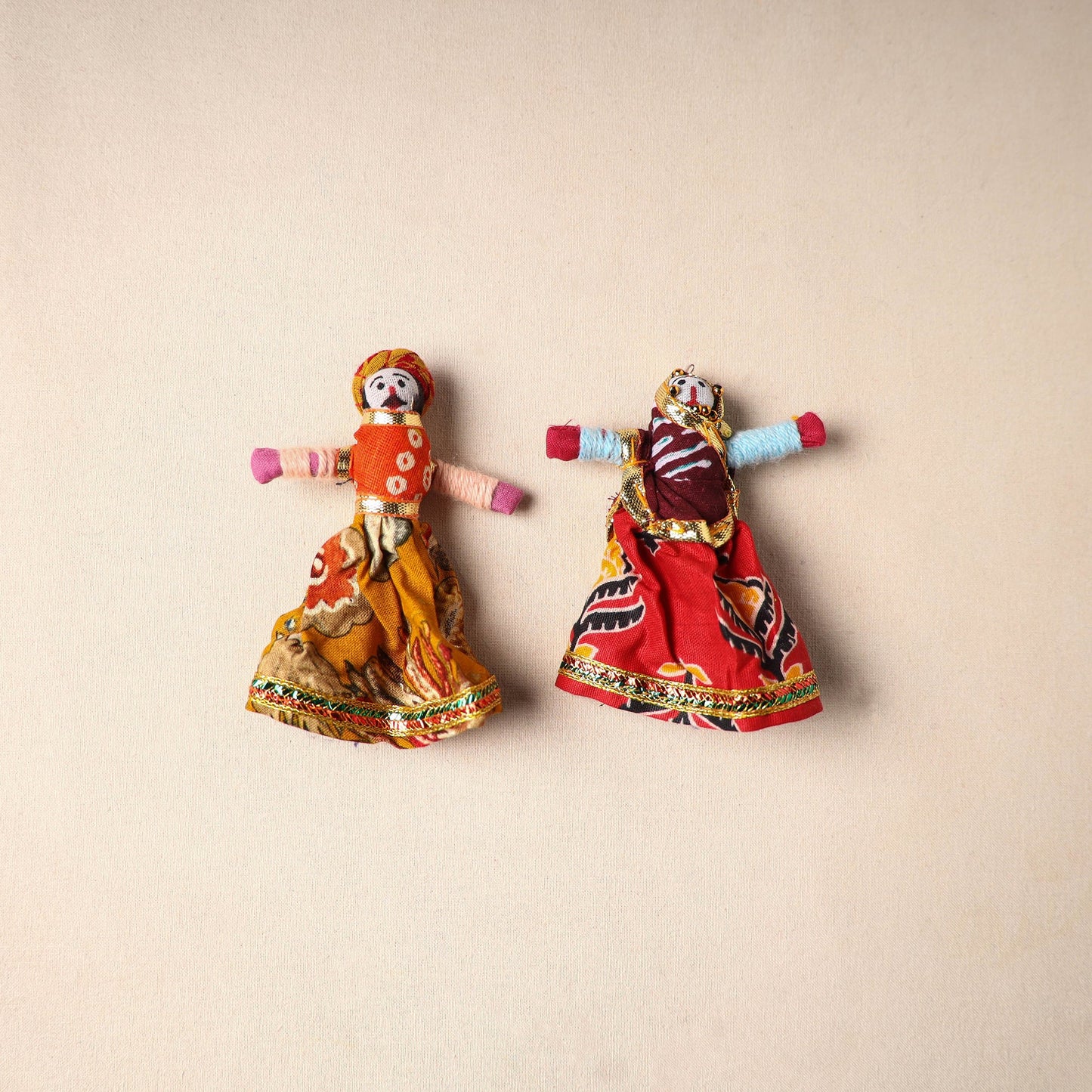 Multicolor - rajasthani puppet couple handmade magnet (set