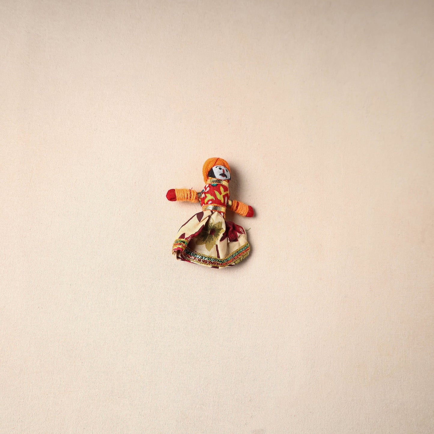Multicolor - rajasthani puppet couple handmade magnet (set