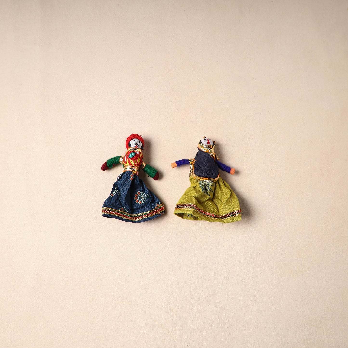 Multicolor - rajasthani puppet couple handmade magnet (set