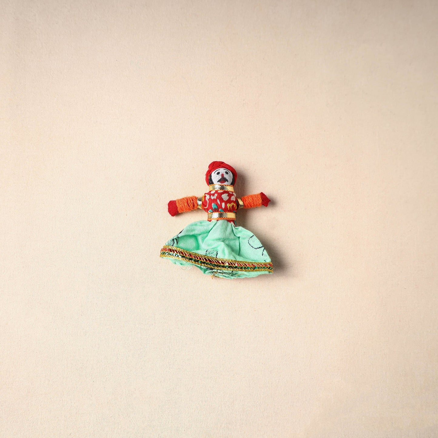 Multicolor - rajasthani puppet couple handmade magnet (set