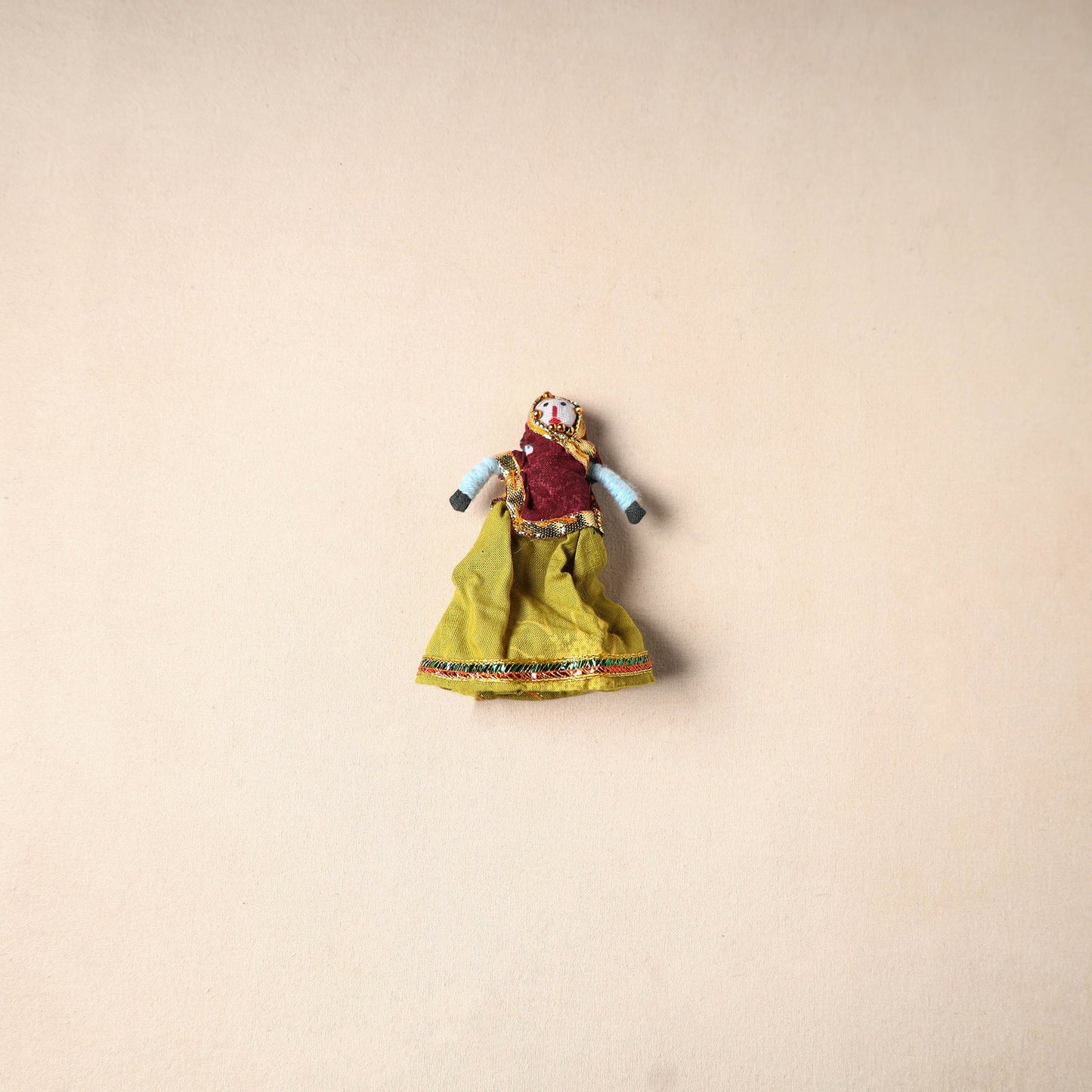 Multicolor - rajasthani puppet couple handmade magnet (set