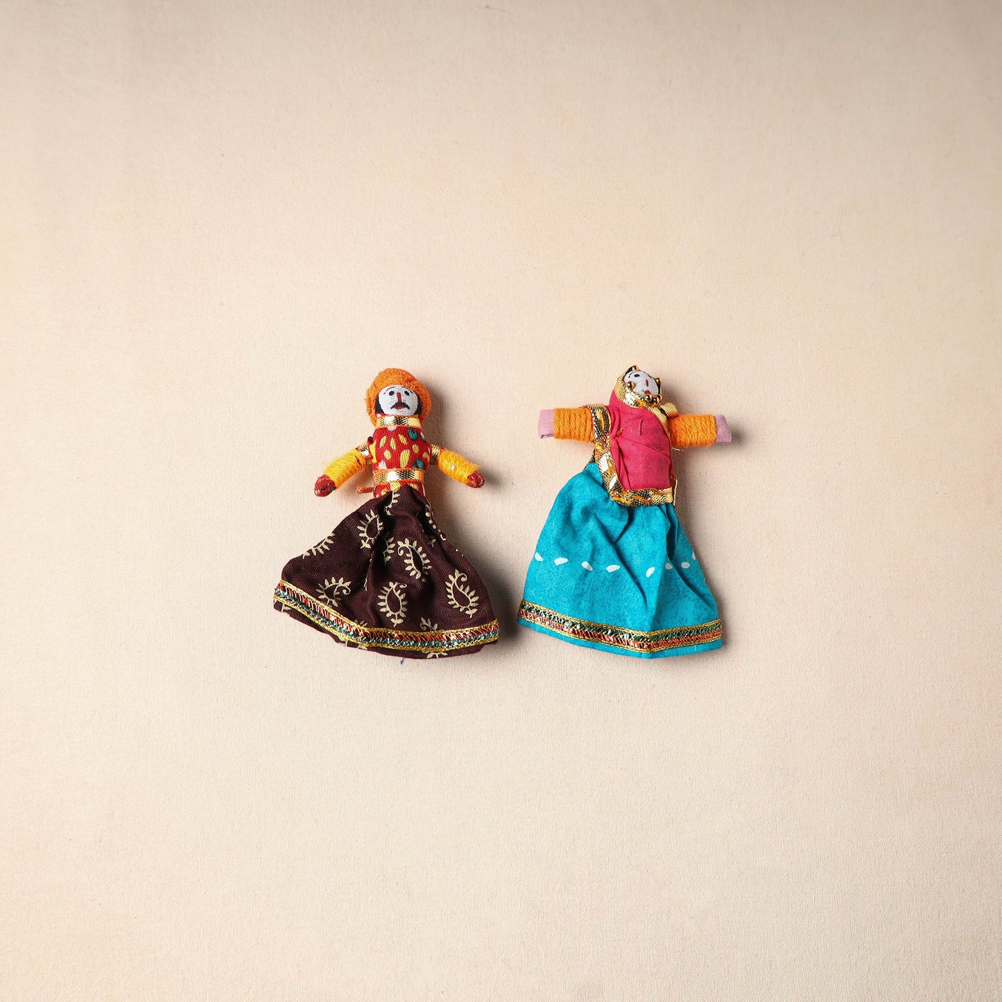 Multicolor - rajasthani puppet couple handmade magnet (set