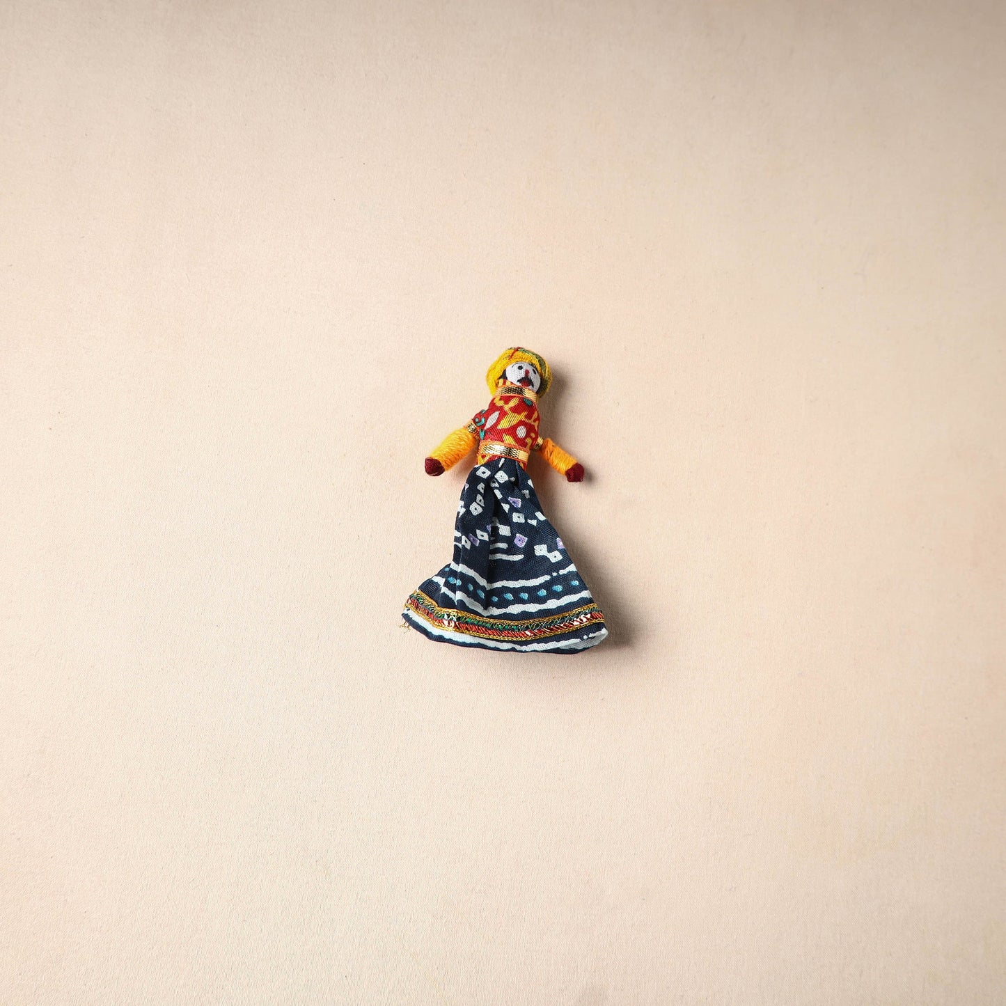 Multicolor - rajasthani puppet couple handmade magnet (set
