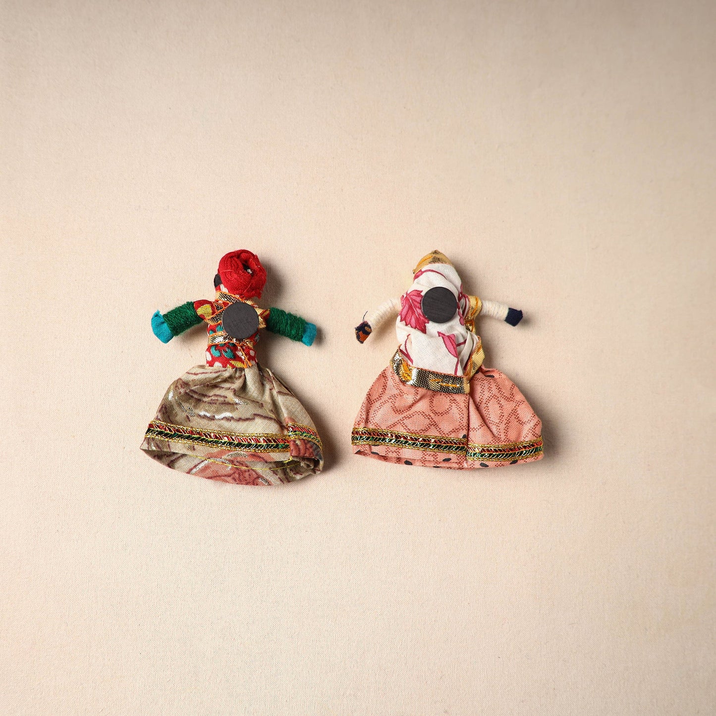 Multicolor - rajasthani puppet couple handmade magnet (set