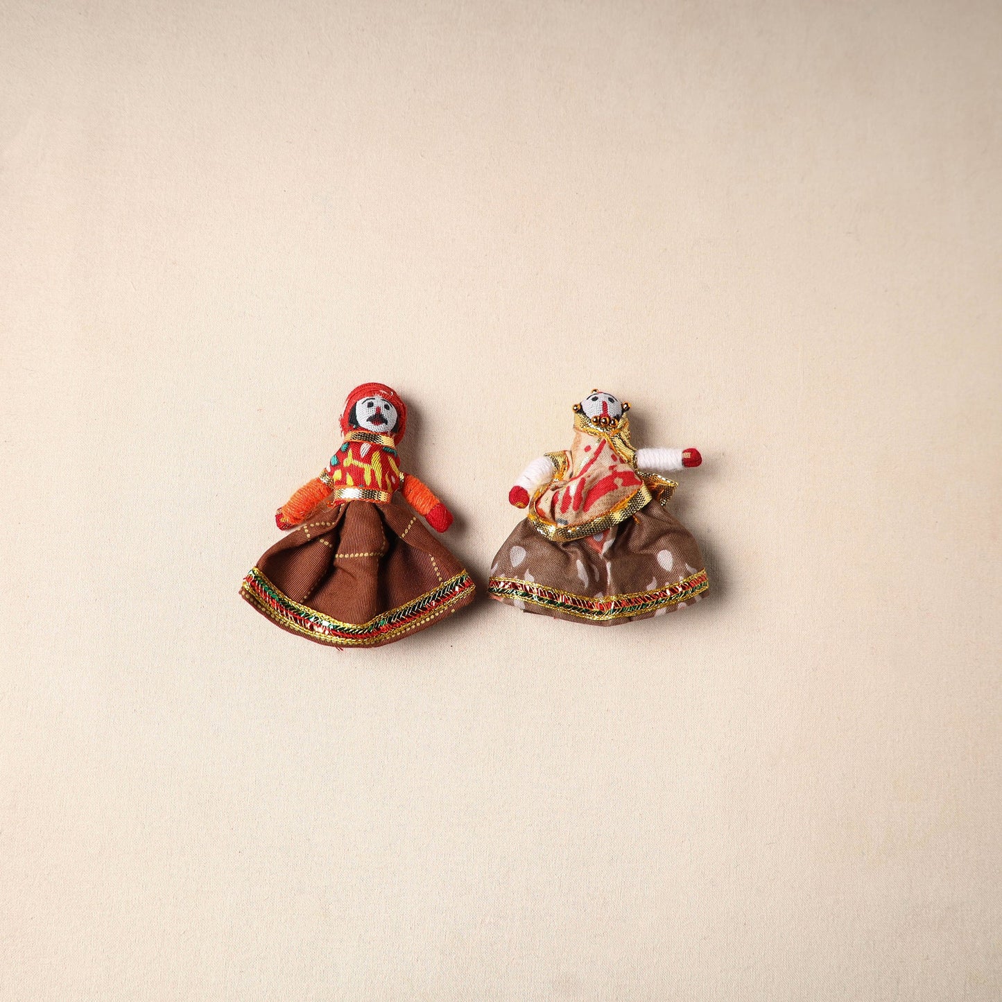 Multicolor - rajasthani puppet couple handmade magnet (set