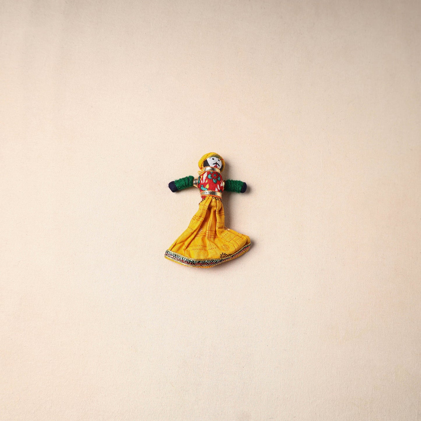 Multicolor - rajasthani puppet couple handmade magnet (set