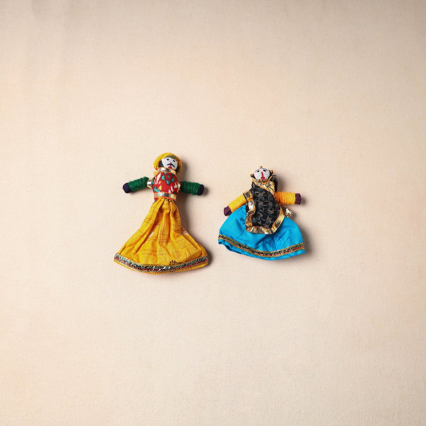 Multicolor - rajasthani puppet couple handmade magnet (set