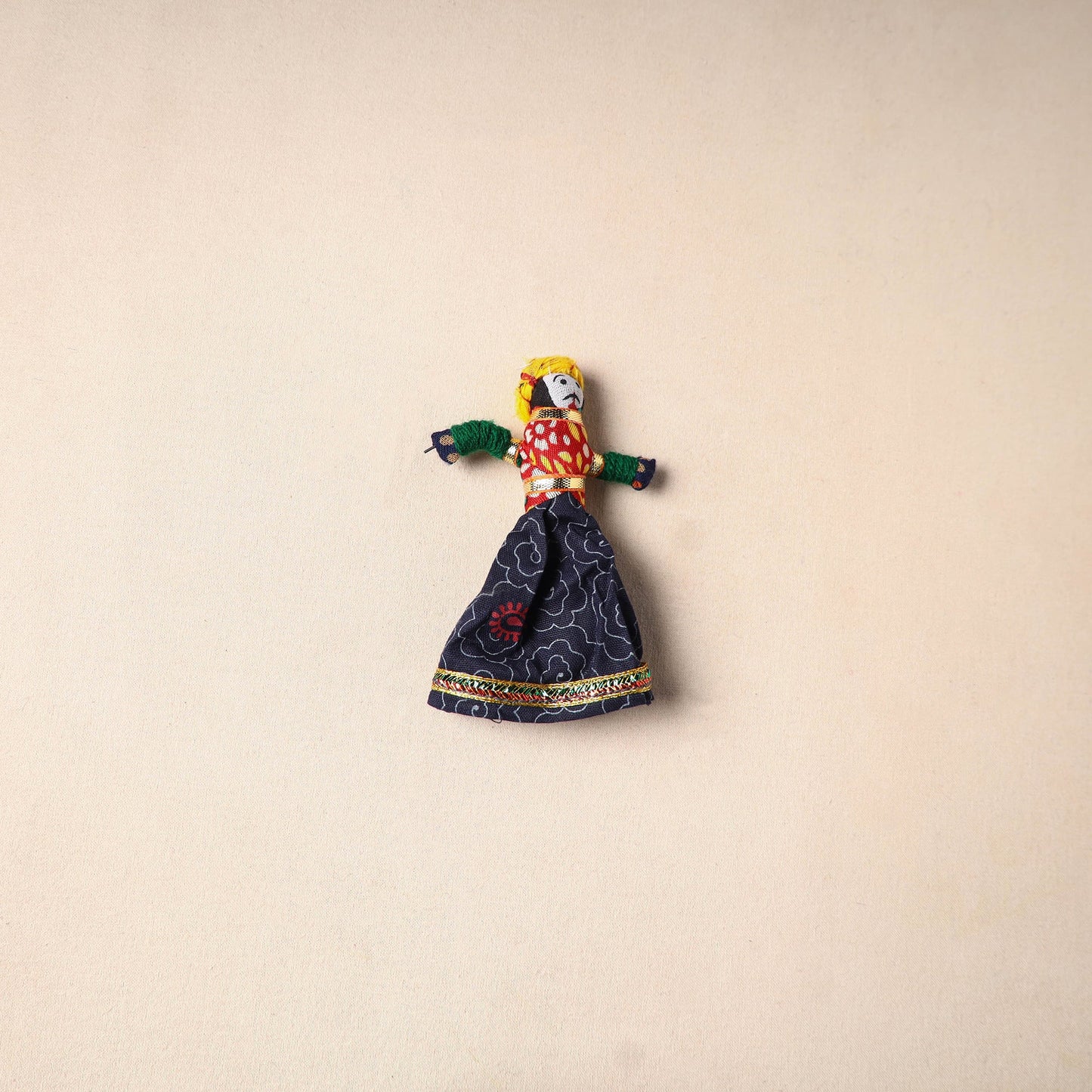 Multicolor - rajasthani puppet couple handmade magnet (set