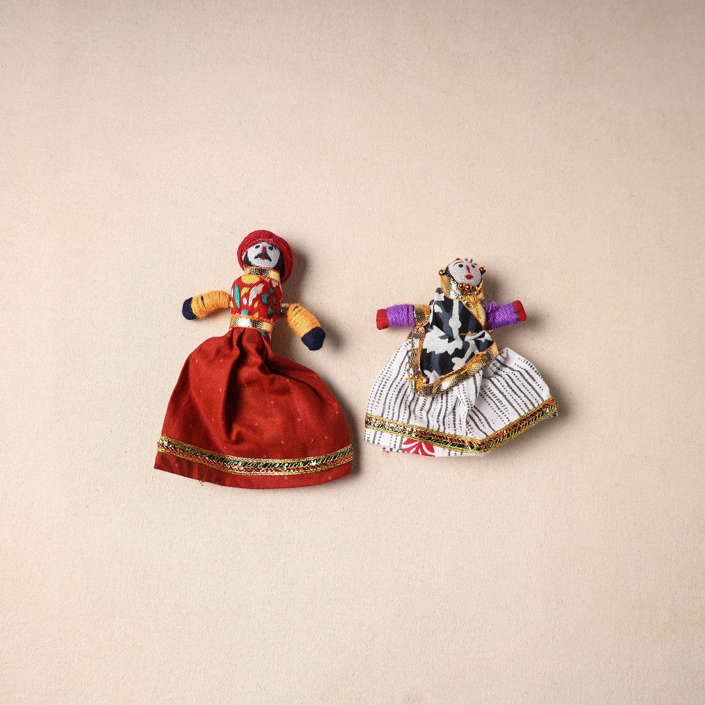 Multicolor - rajasthani puppet couple handmade magnet (set