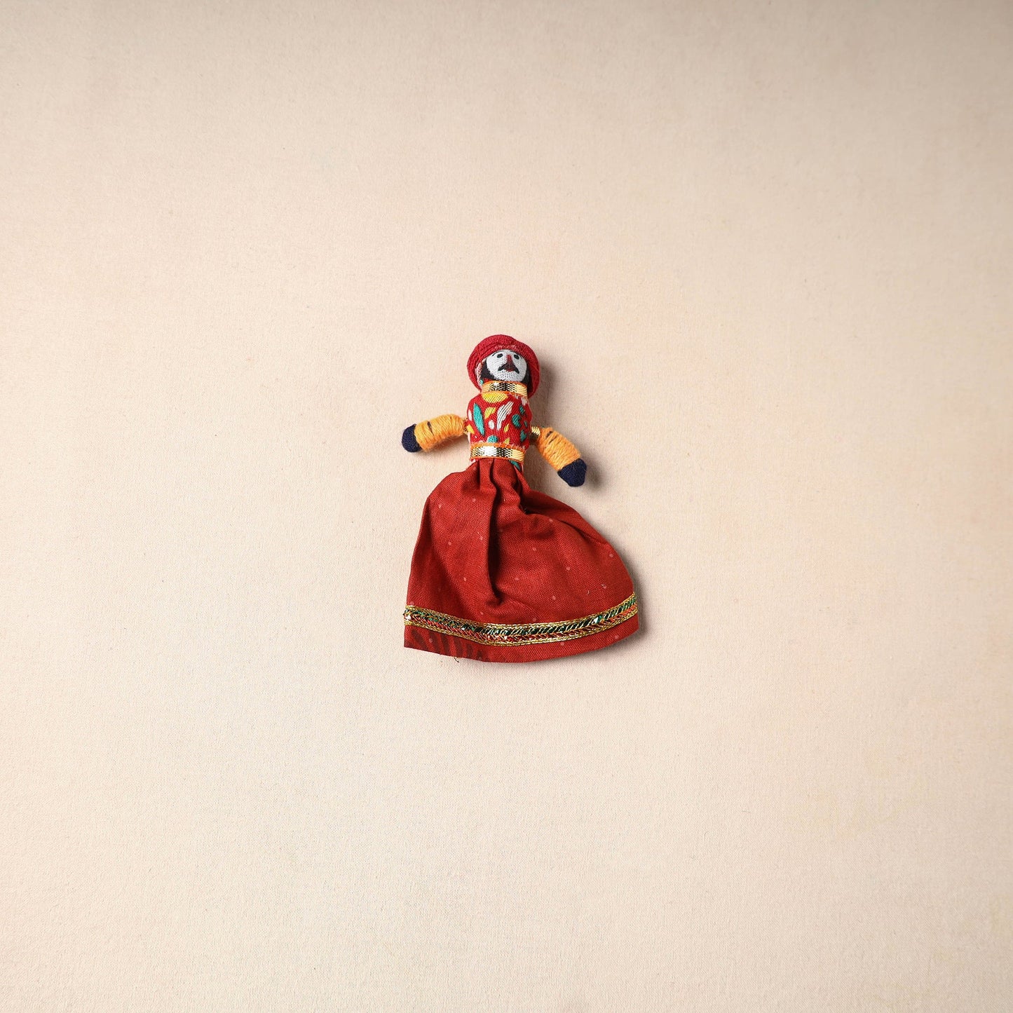 Multicolor - rajasthani puppet couple handmade magnet (set