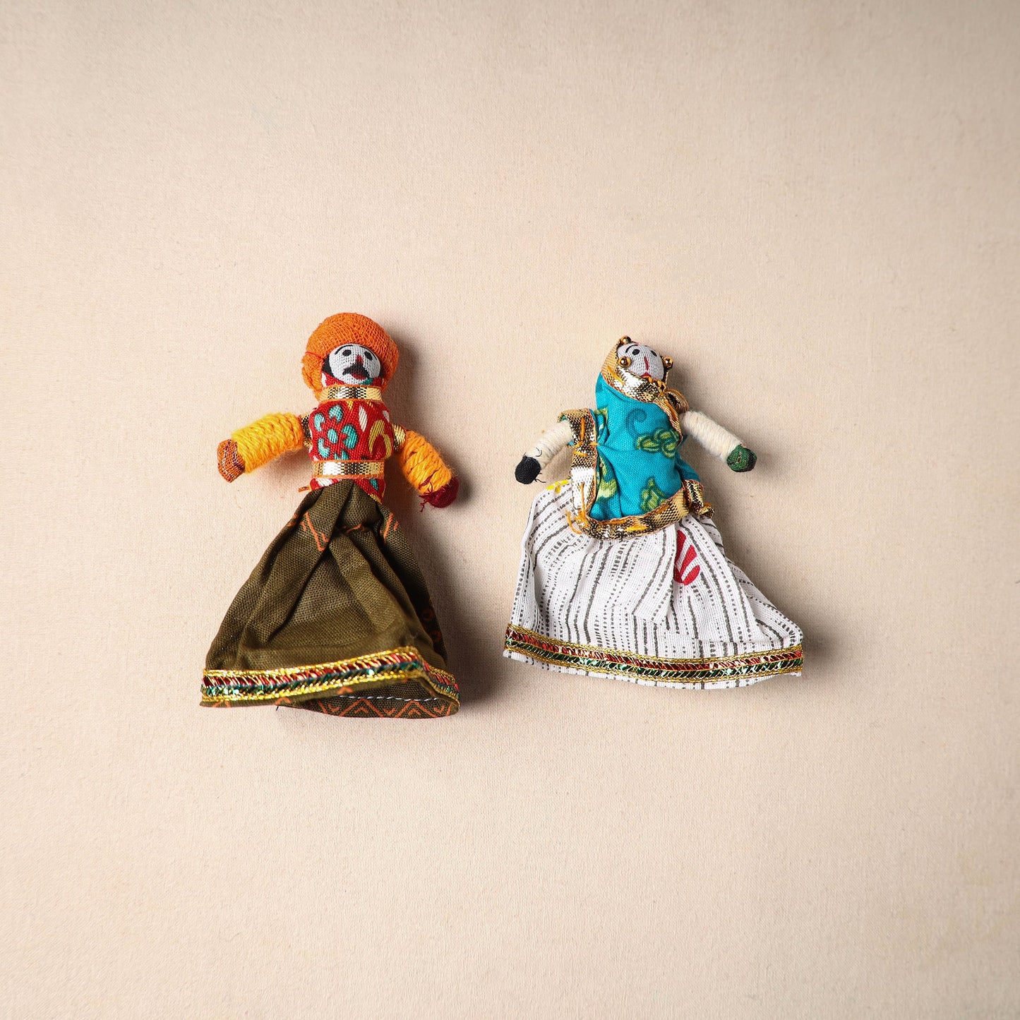 Multicolor - rajasthani puppet couple handmade magnet (set