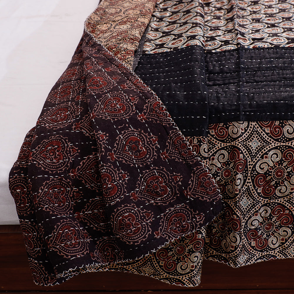 Reversible Kutch Tagai Work Mashru Silk Double Bed Cover / Quilt