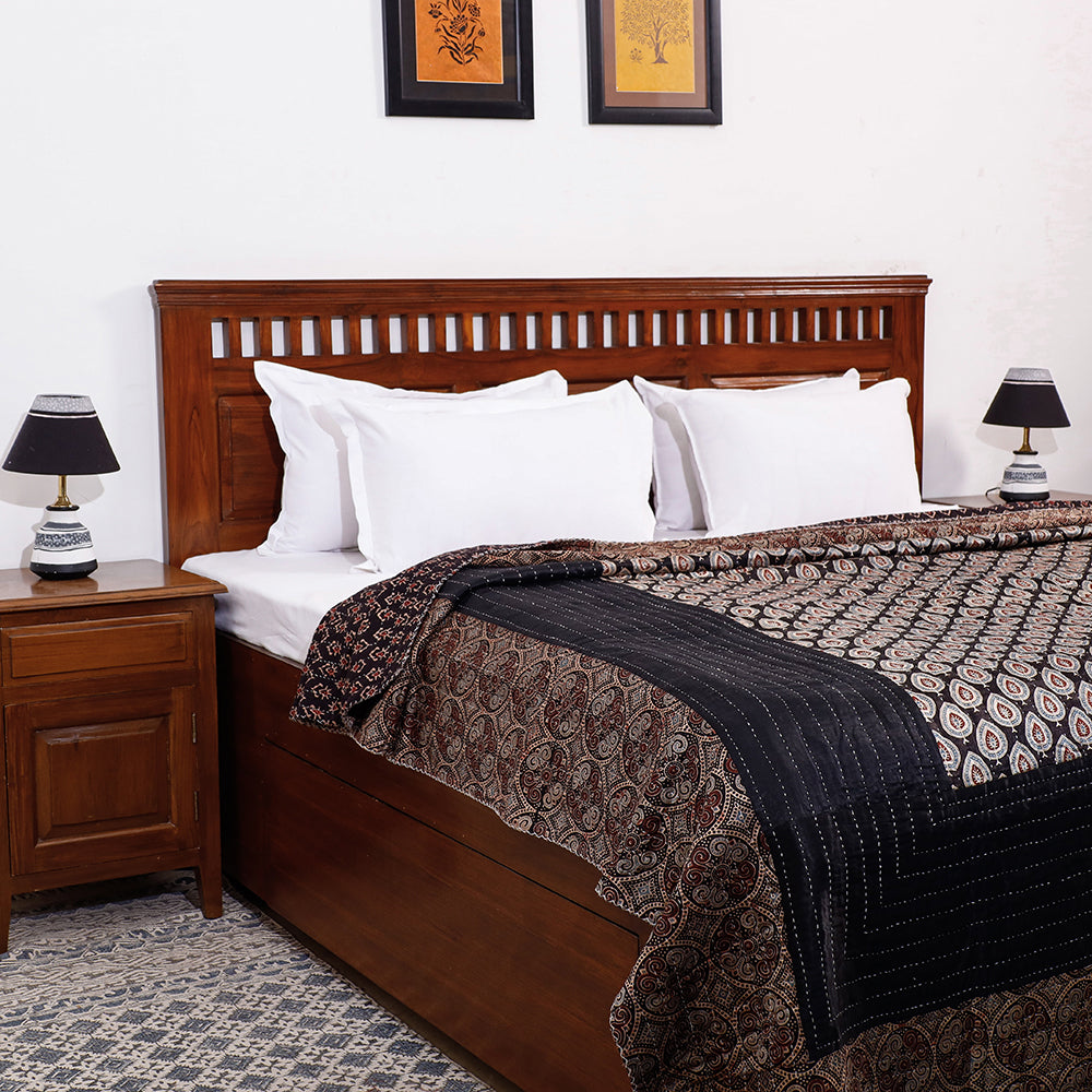 Reversible Kutch Tagai Work Mashru Silk Double Bed Cover / Quilt