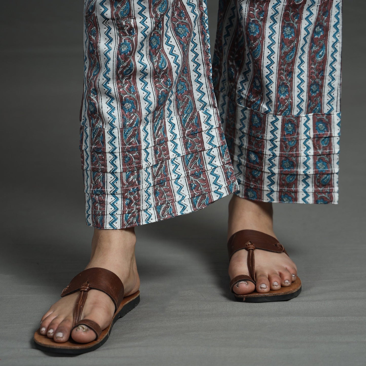 Buy Sanganeri Block Printed Cotton Elasticated Palazzo Online at iTokri.com