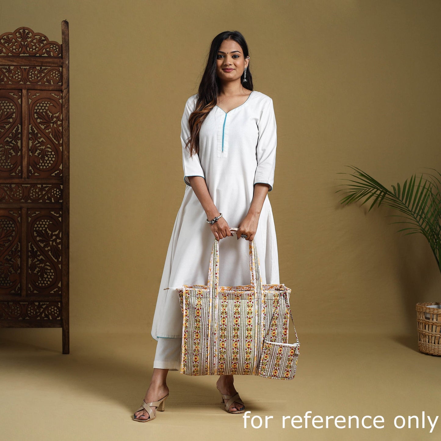 Buy Blue Sanganeri Print Quilted Cotton Tote Bag