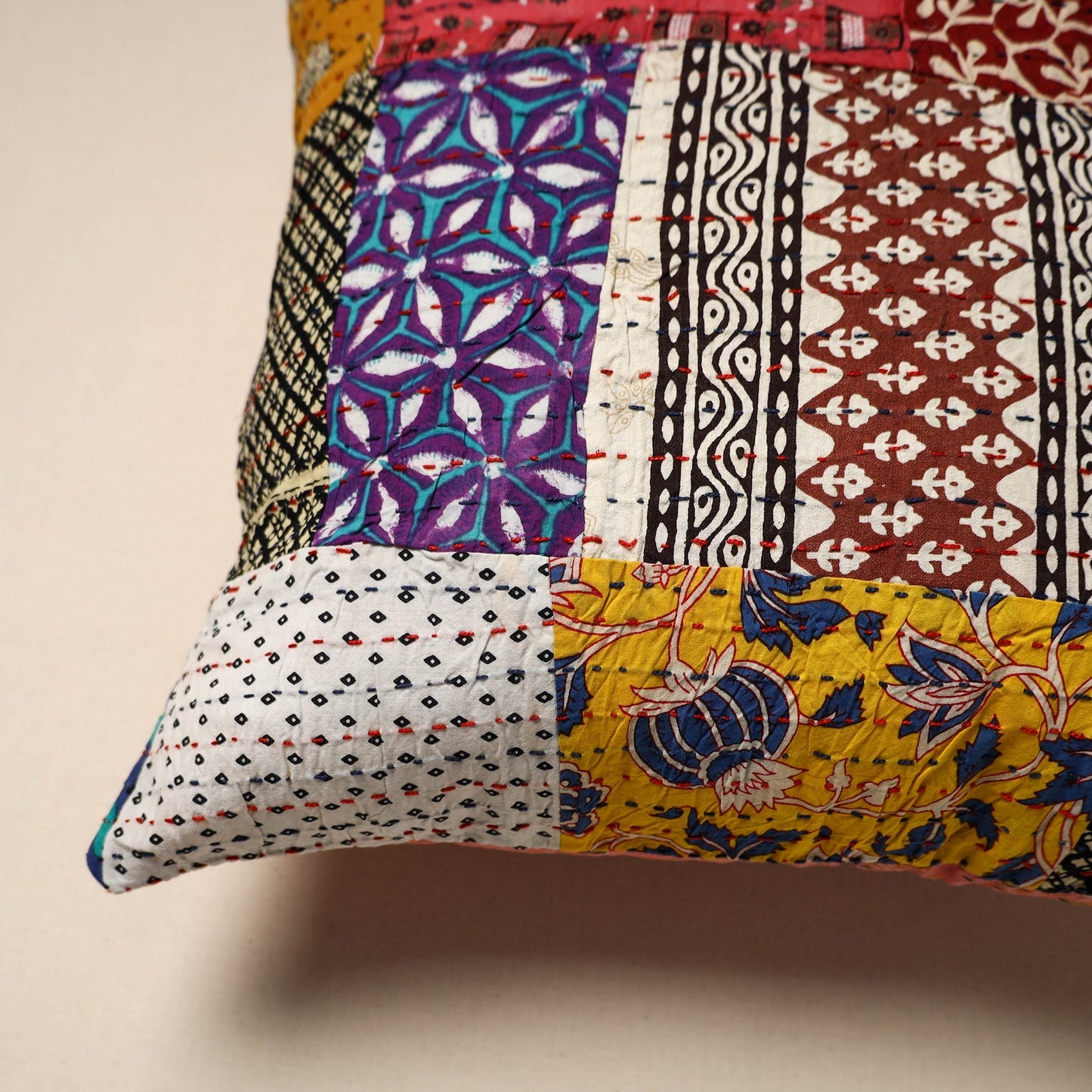 Tagai patchwork cushion cover (16 x 16 in) 49 - handcrafted