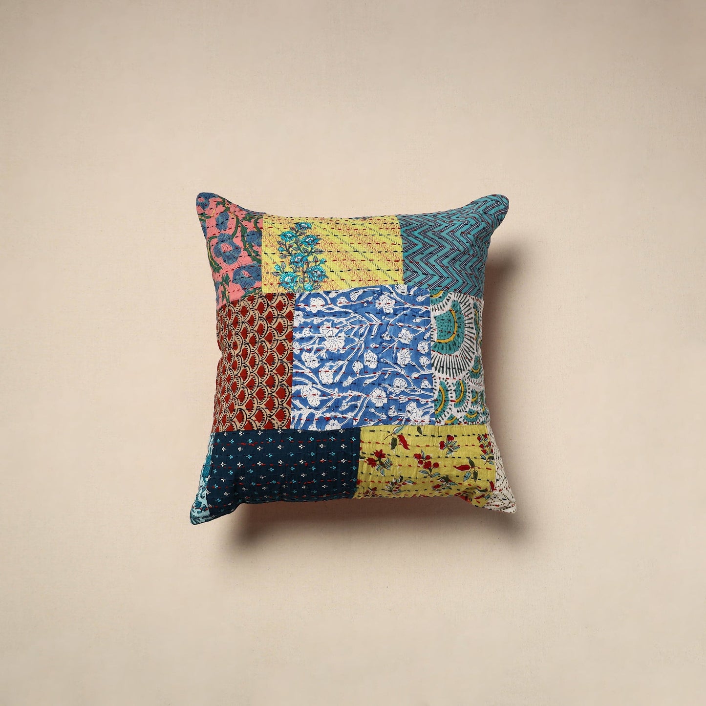 Tagai patchwork cushion cover (16 x 16 in) 58 - handcrafted