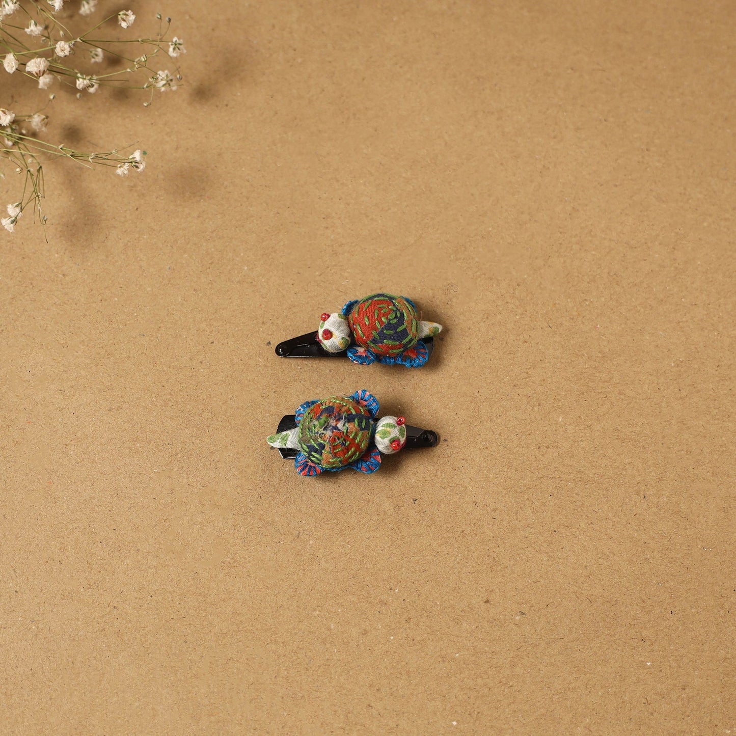 Fab artwork tik-tak hair clip for kids (set of 2) 30
