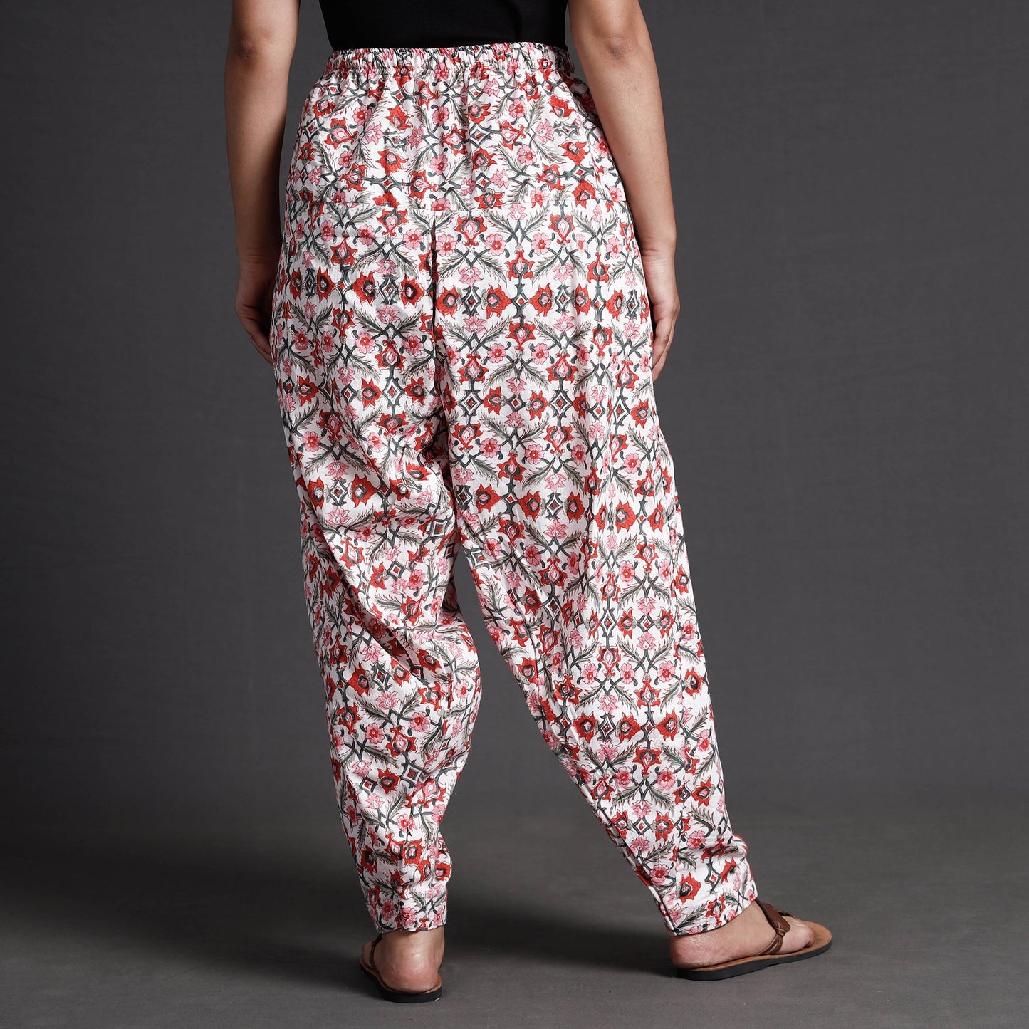 Buy Sanganeri Block Printed Cotton Elasticated Salwar Online at iTokri.com