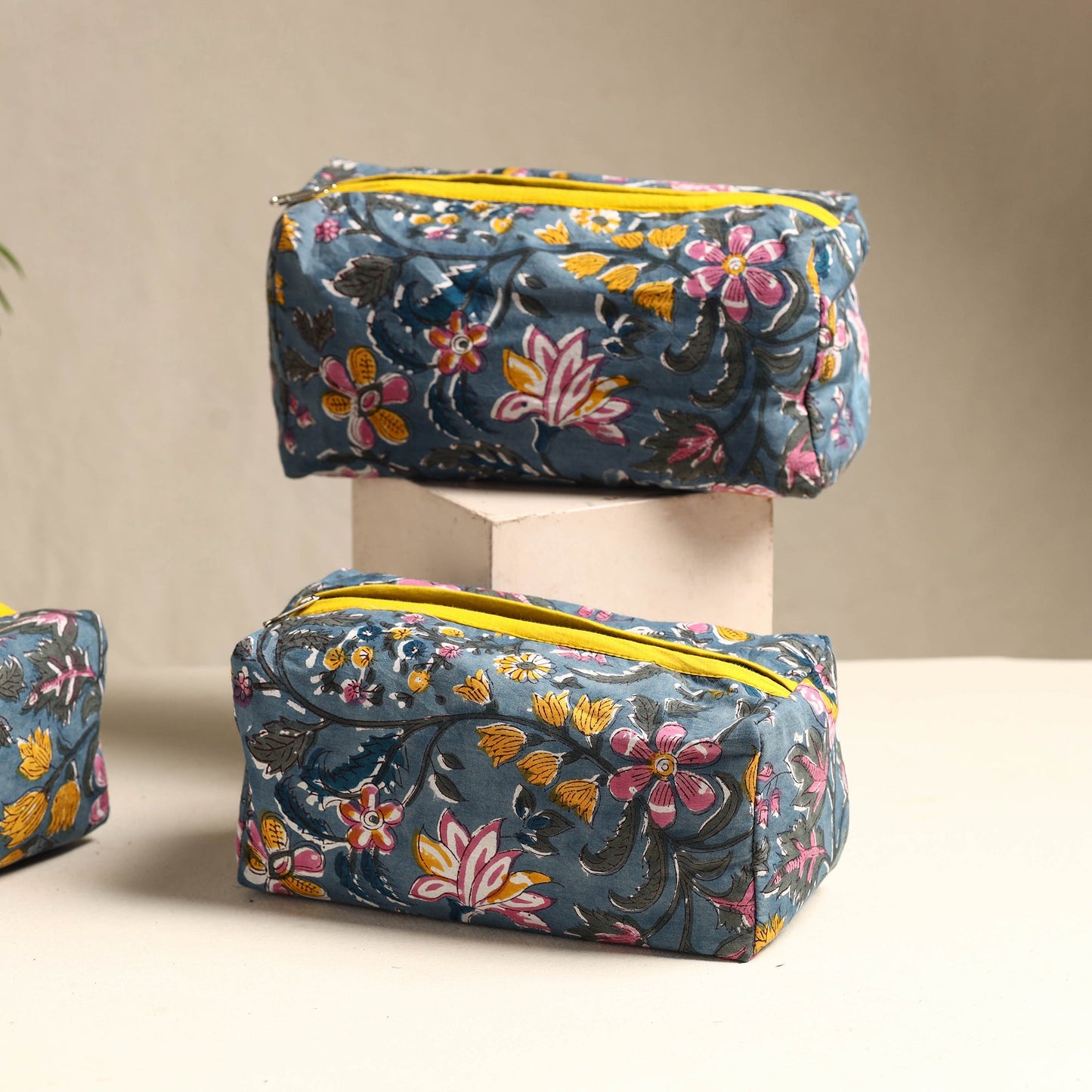 Handmade Cotton Toiletry Bag Online in India l iTokri