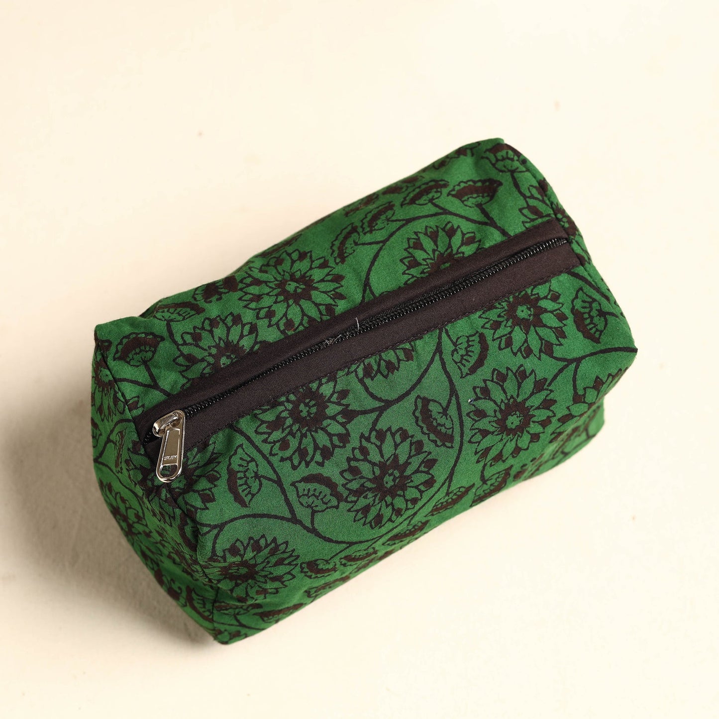 Handmade Cotton Toiletry Bag Online in India l iTokri