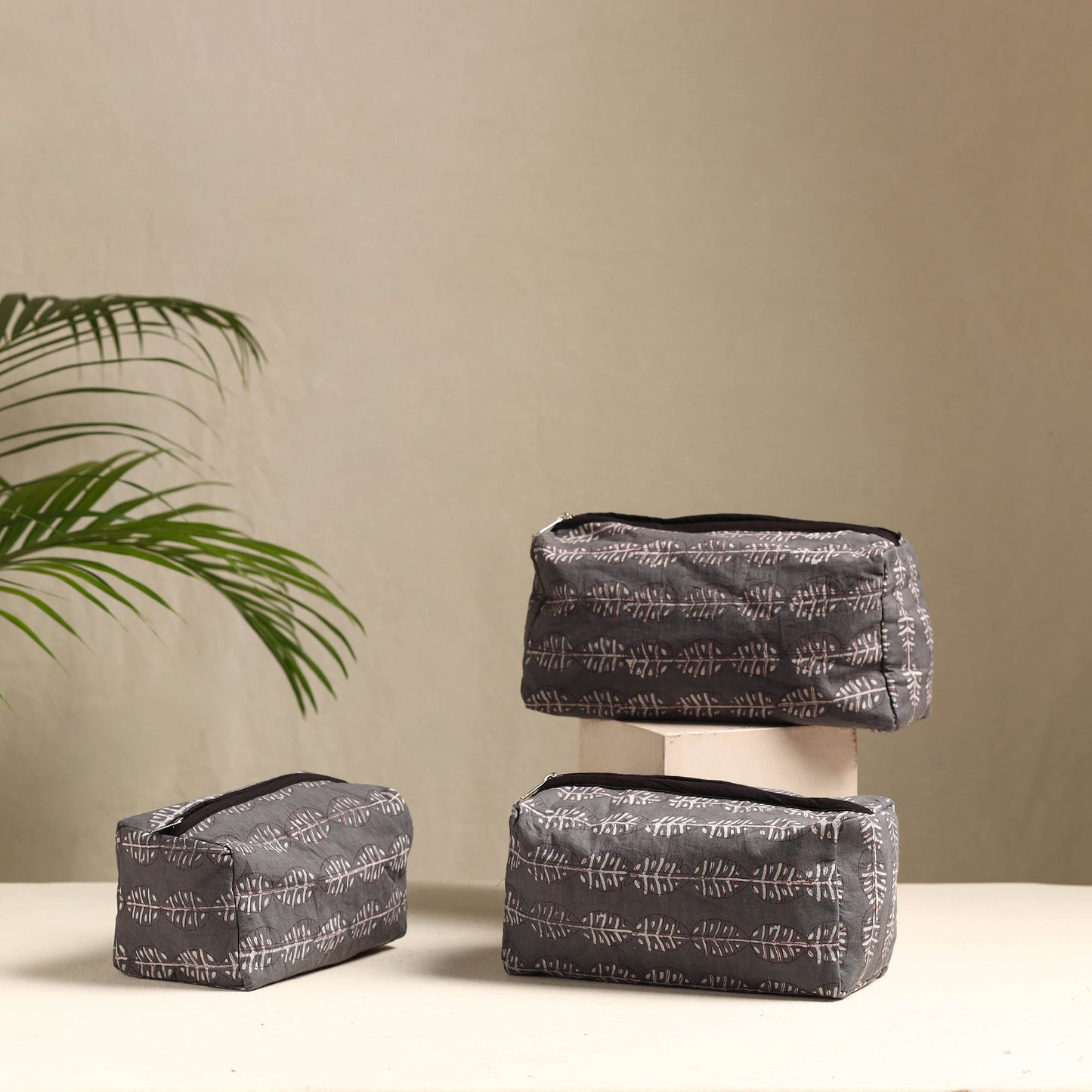 Handmade Cotton Toiletry Bag Online in India l iTokri