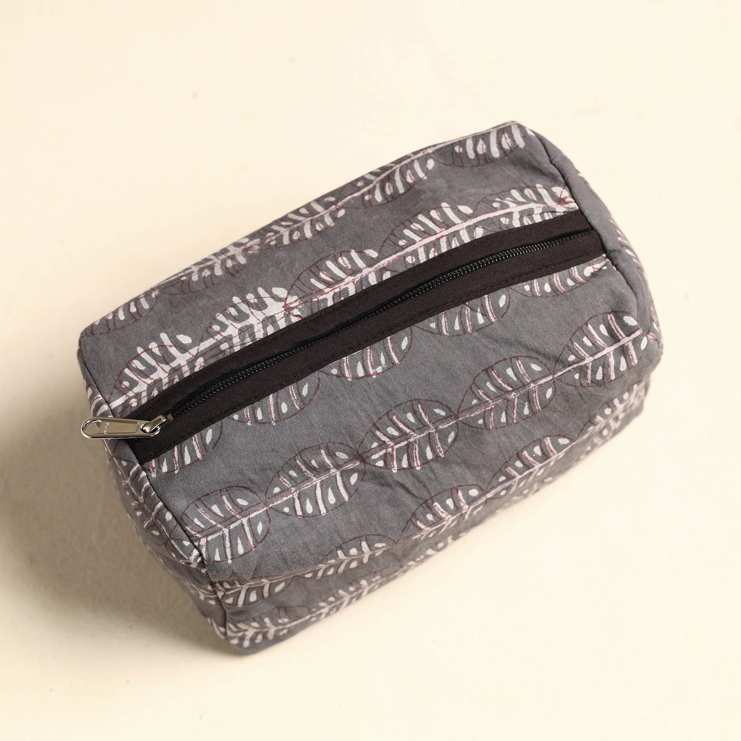 Handmade Cotton Toiletry Bag Online in India l iTokri