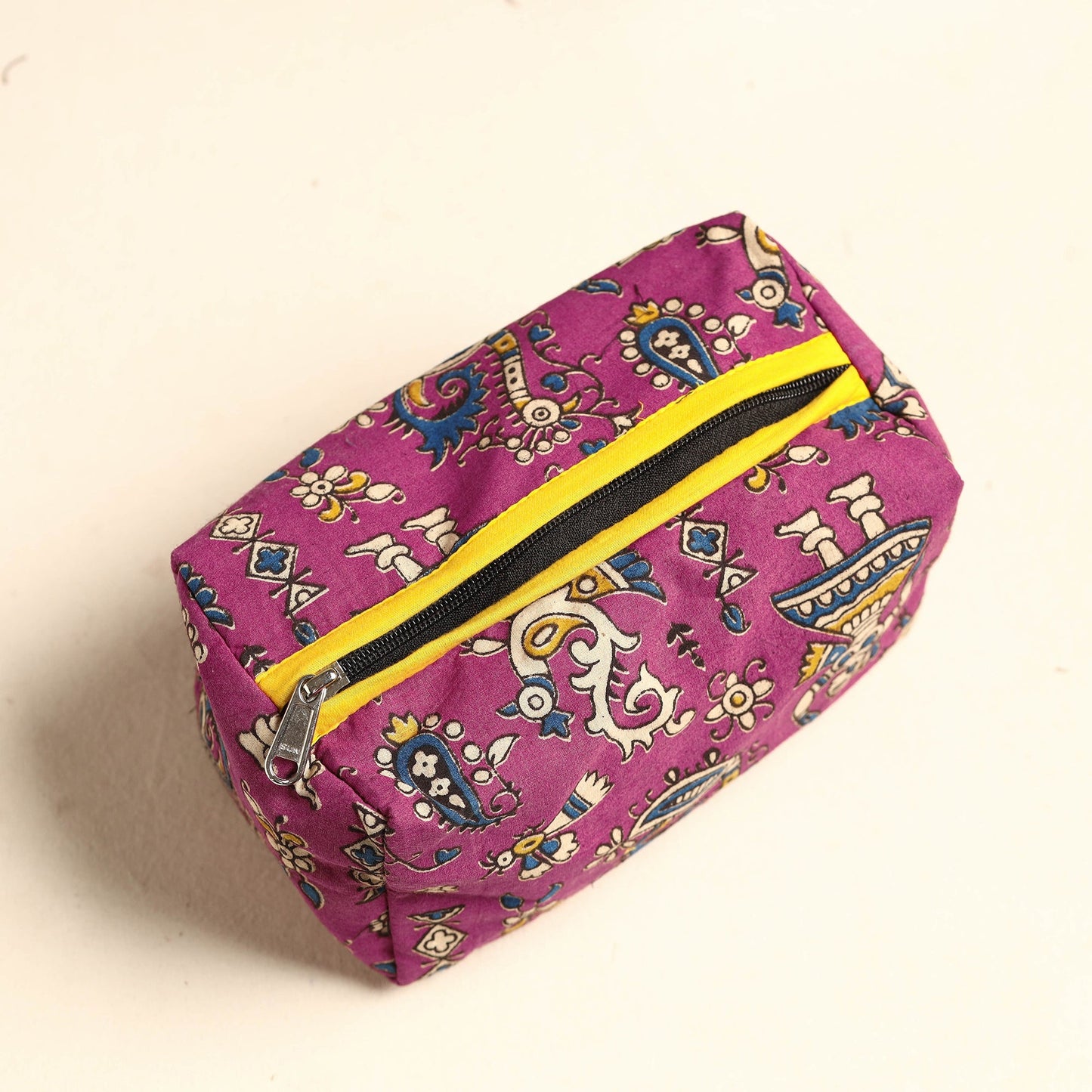 Handmade Cotton Toiletry Bag Online in India l iTokri