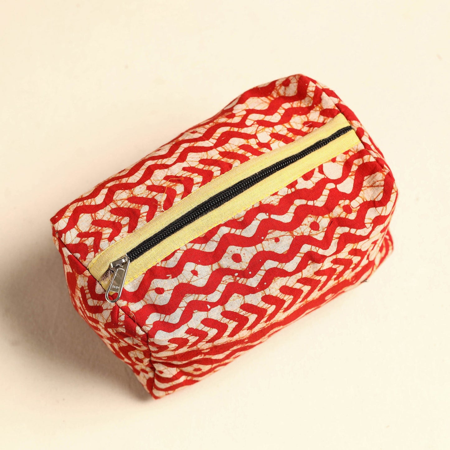 Handmade Cotton Toiletry Bag Online in India l iTokri