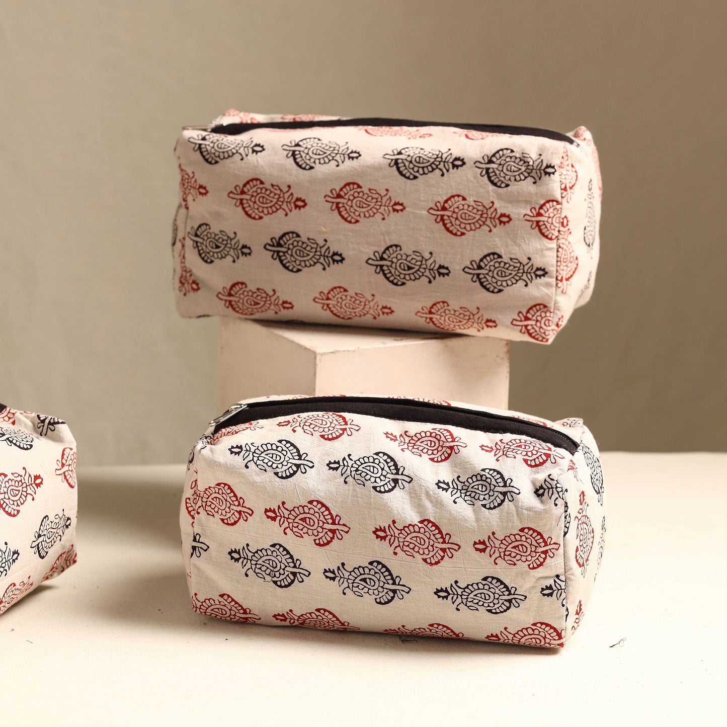 Handmade Cotton Toiletry Bag Online in India l iTokri