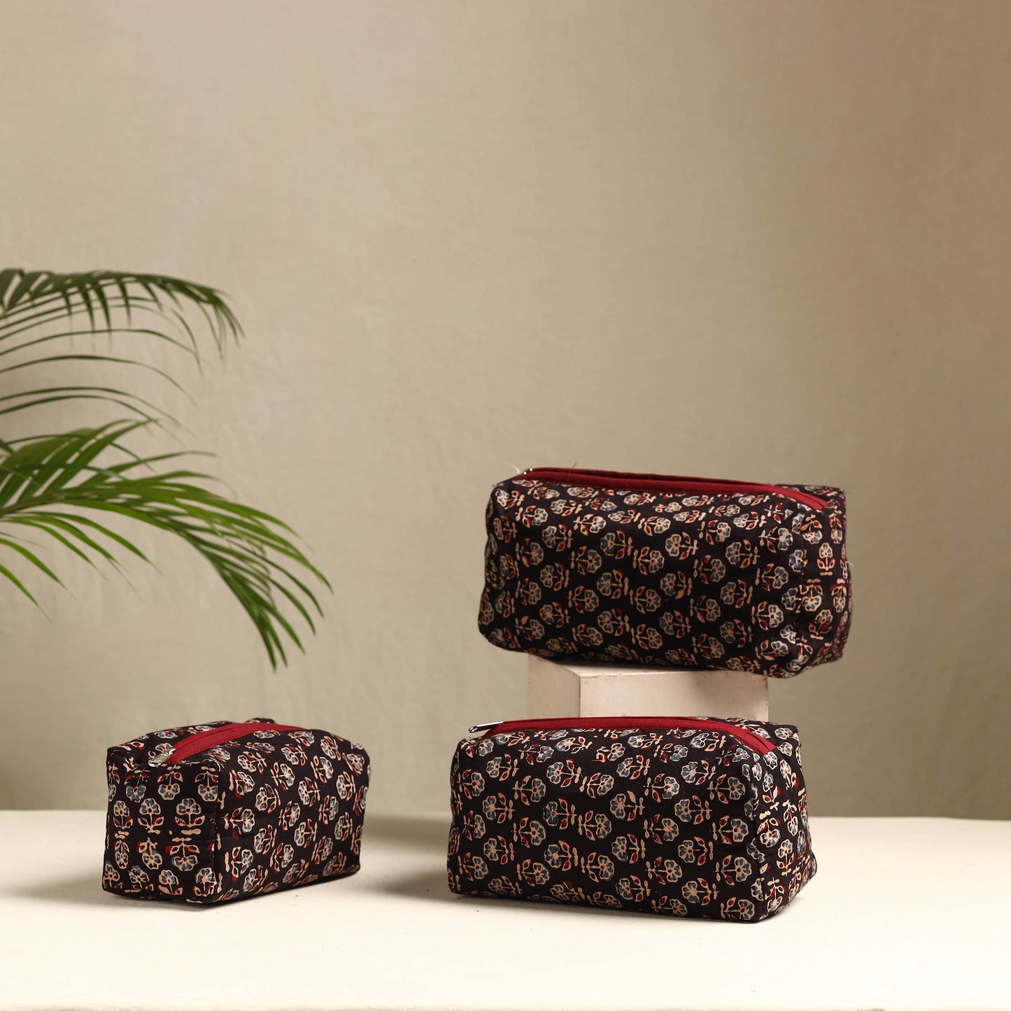 Handmade Cotton Toiletry Bag Online in India l iTokri