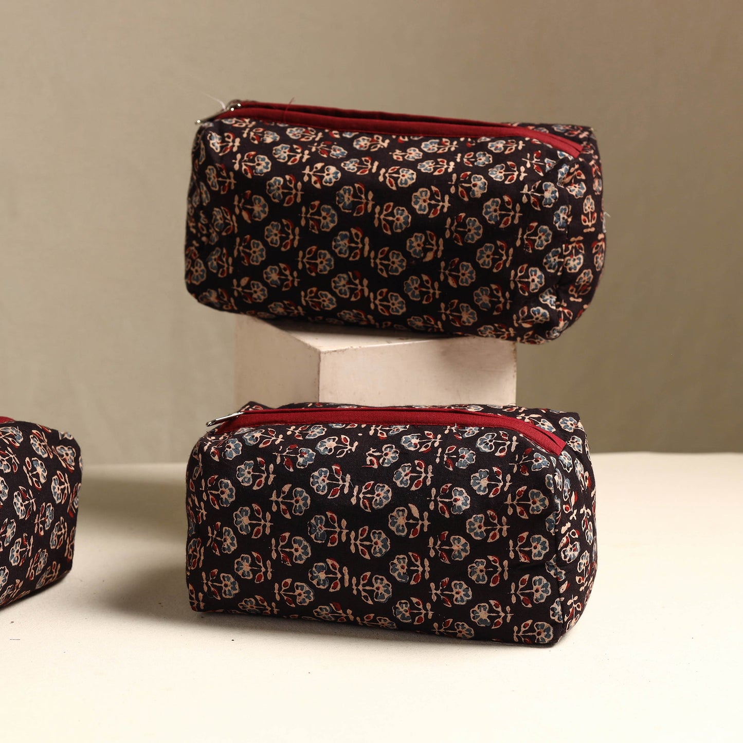 Handmade Cotton Toiletry Bag Online in India l iTokri
