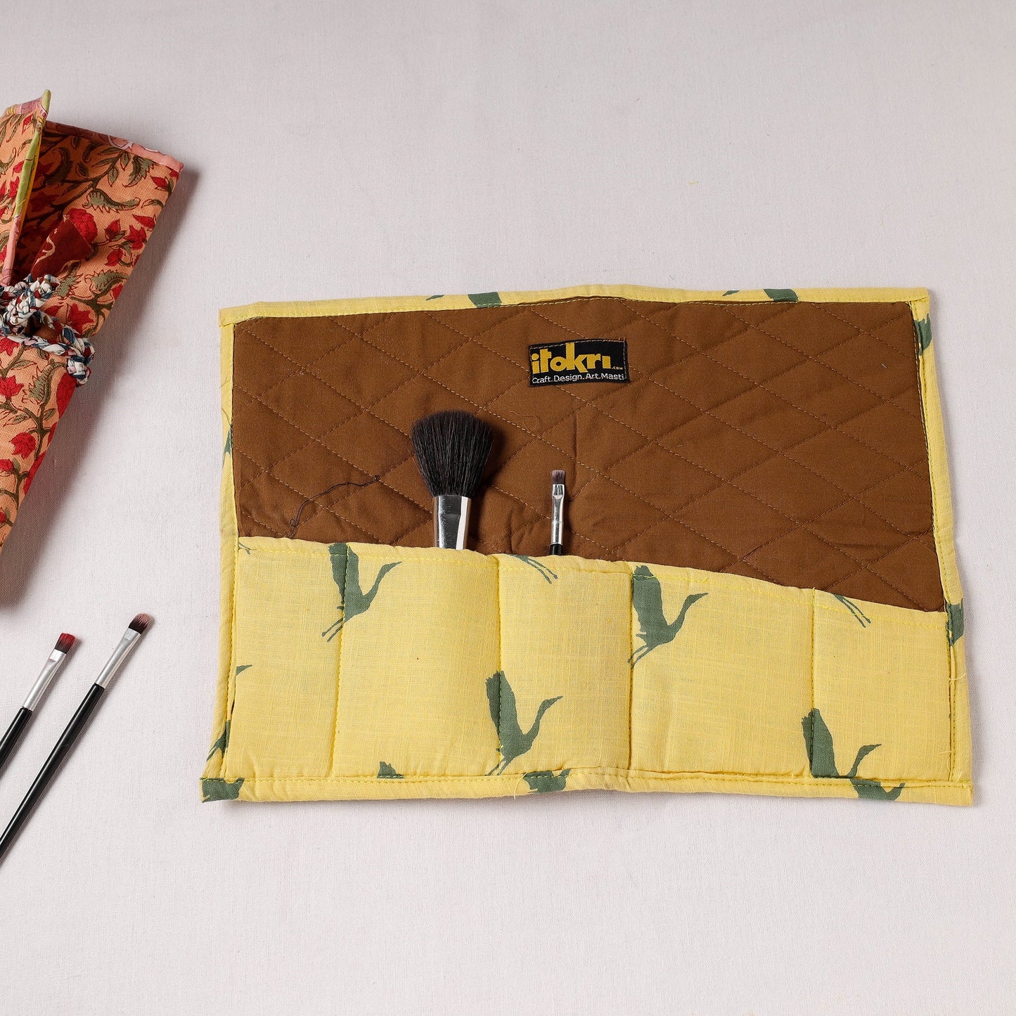 Multipurpose Segmented Storage Wrap PouchOnline
