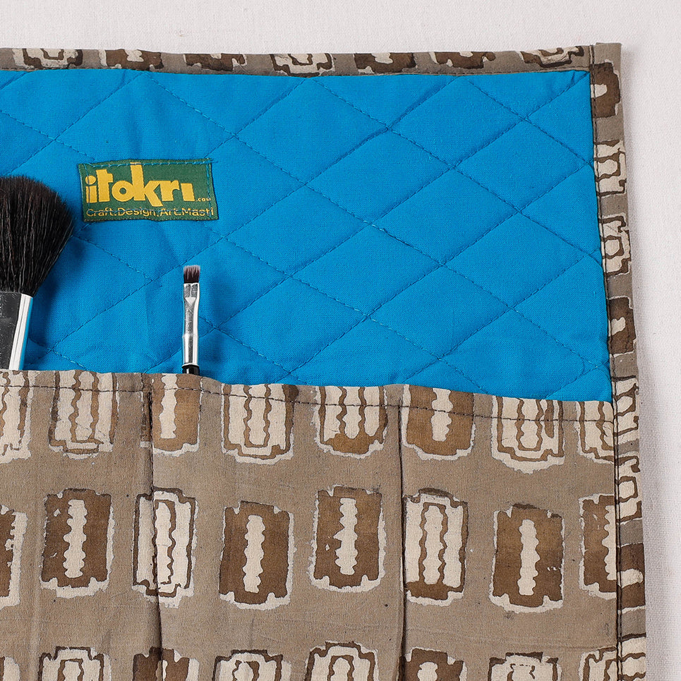 Multipurpose Segmented Storage Wrap PouchOnline