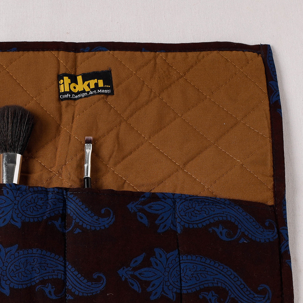Multipurpose Segmented Storage Wrap PouchOnline