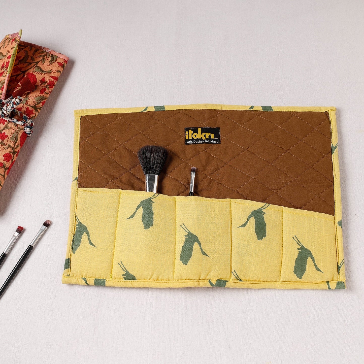 Multipurpose Segmented Storage Wrap PouchOnline