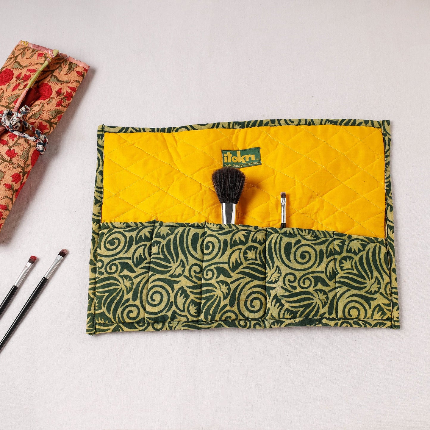 Multipurpose Segmented Storage Wrap PouchOnline