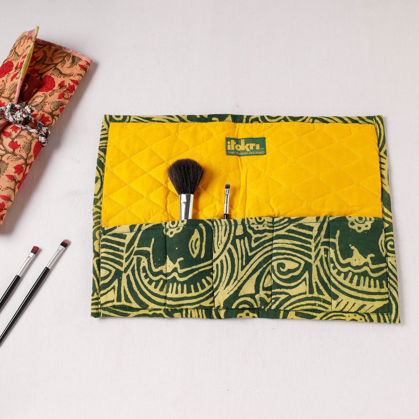 Multipurpose Segmented Storage Wrap PouchOnline