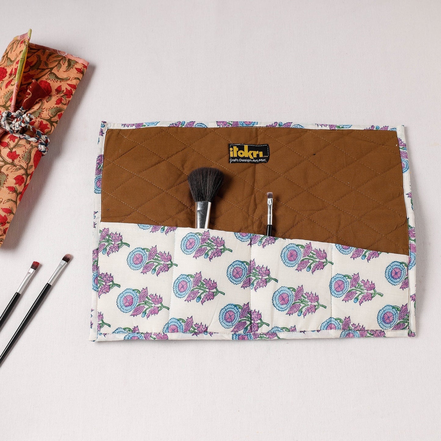 Multipurpose Segmented Storage Wrap PouchOnline