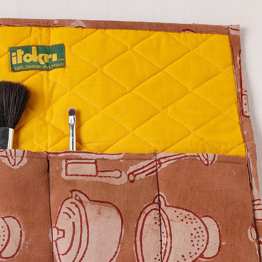 Multipurpose Segmented Storage Wrap PouchOnline