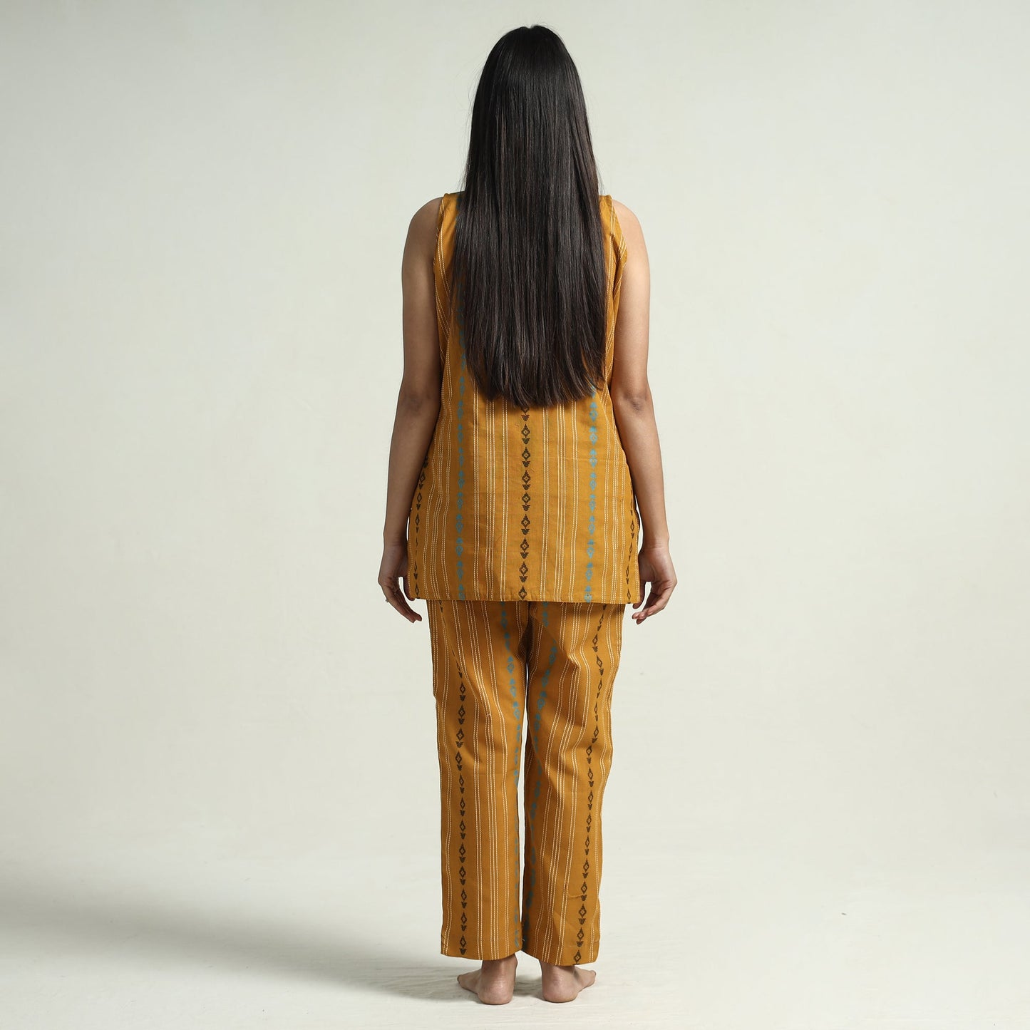 Buy Jacquard Cotton Top & Pyjama Night Suit Set Online at iTokri.com