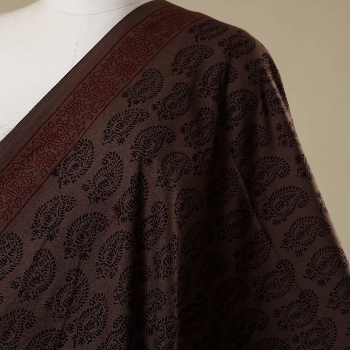 Natural dyed cotton bagh fabric 04 - handcrafted