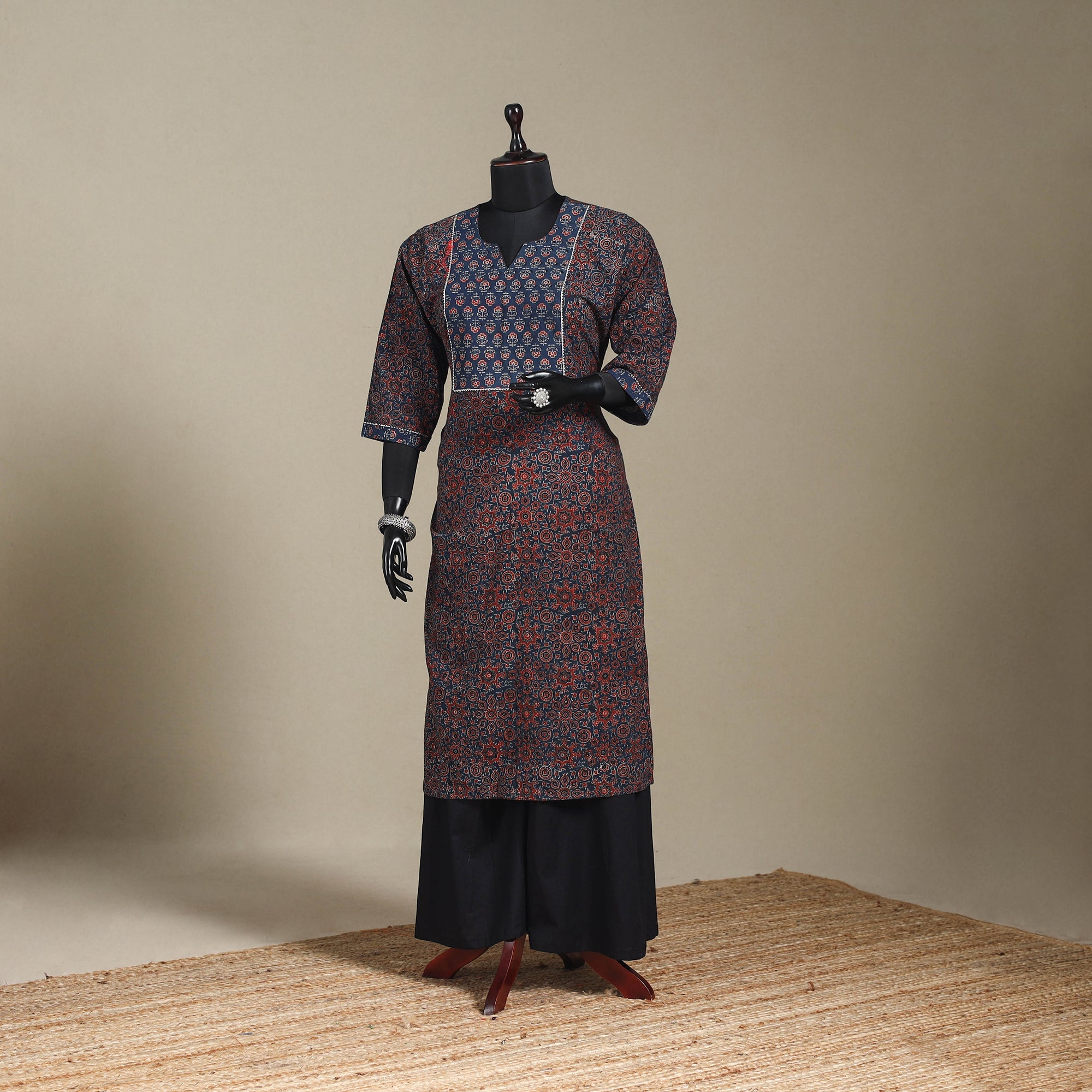 Block Print Natural Dyed Cotton Straight Ajrakh Long Kurta 03