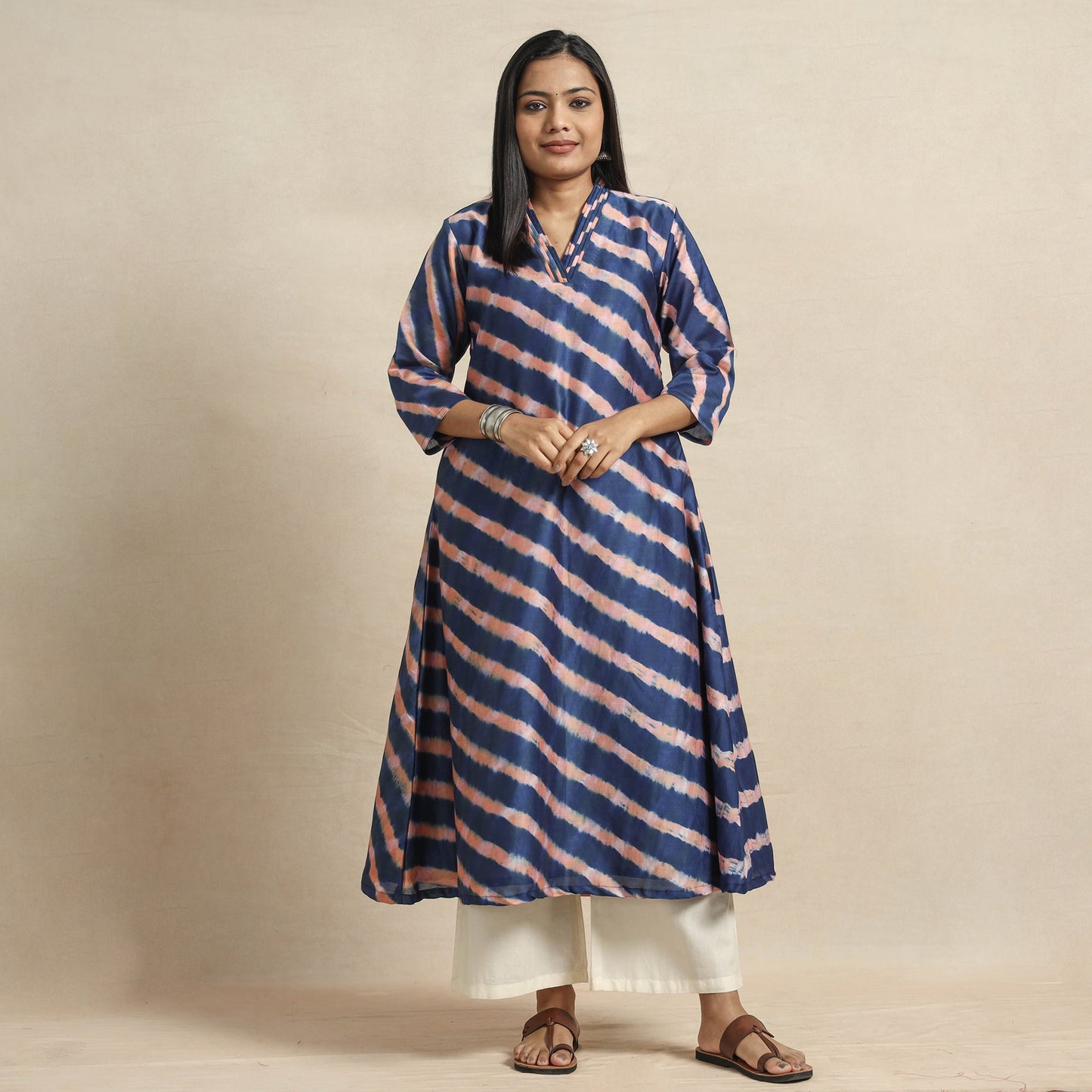Leheriya Kurta